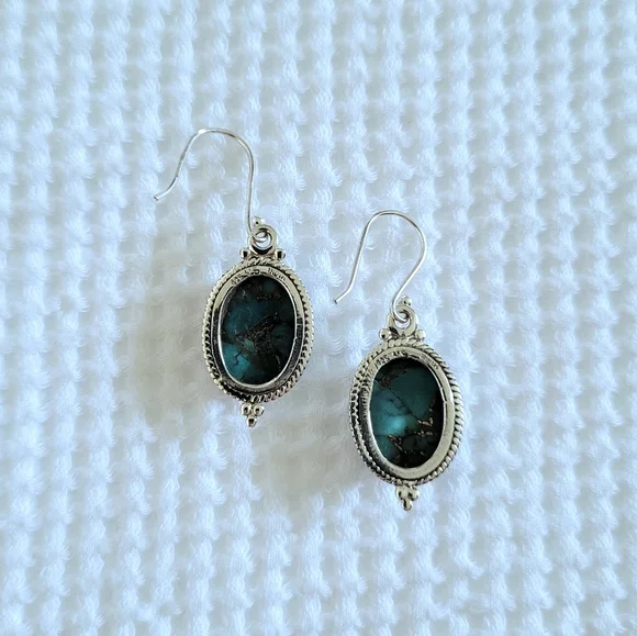 Shivam Oval Shaped Turquoise With Gold💛 Veins Earrings